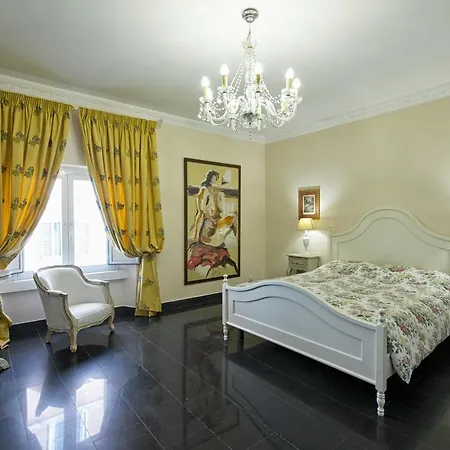 Apartment Palazzo Del Quirinale Rome